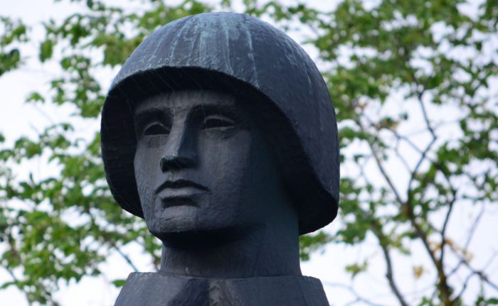 74 года без фашистов в городе.